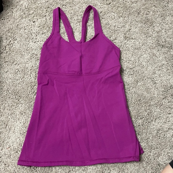 Lululemon Tank - Picture 1 of 4